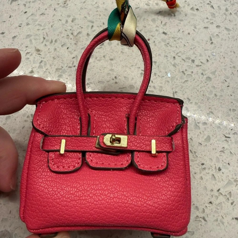 Bundle of 3, Brand New Mini Designer Inspired Bags 🧡🩷💙 - Picture 5 of 10